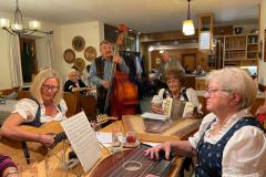 WhatsApp-Image-2025-11-06-at-00.22.29